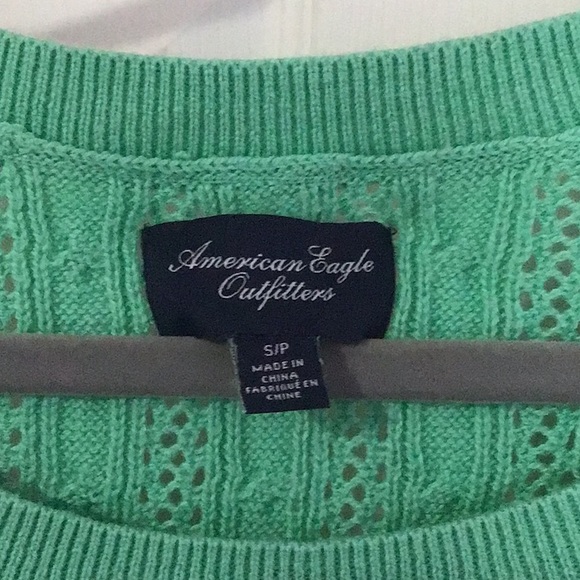 American Eagle 3/4 sleeve sweater - Picture 2 of 4
